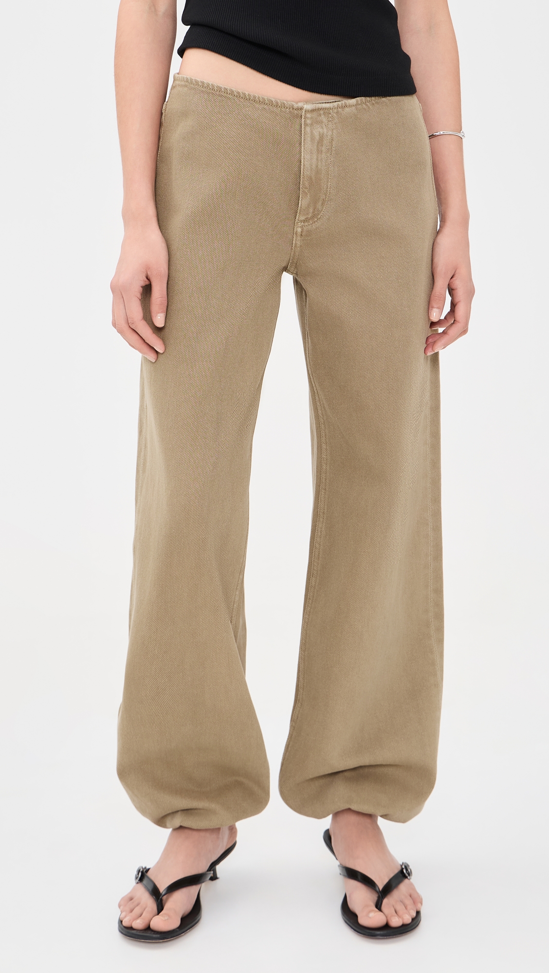 Still Here Low Rise Sport Jeans In Pear