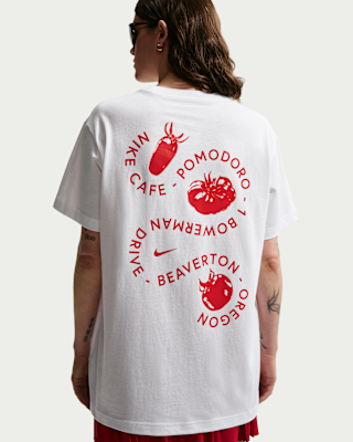 Nike Sportswear Classic Women's Oversized T-Shirt