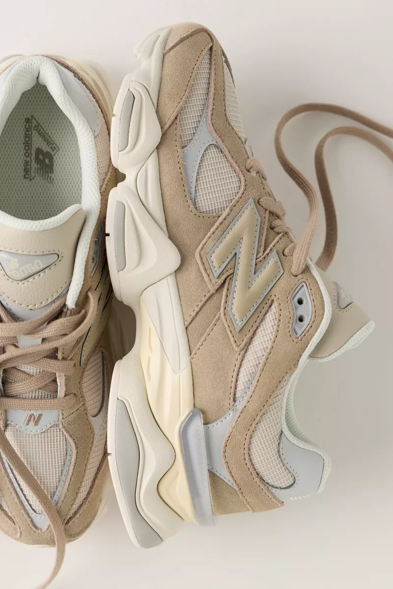 New Balance 9060 Sneakers