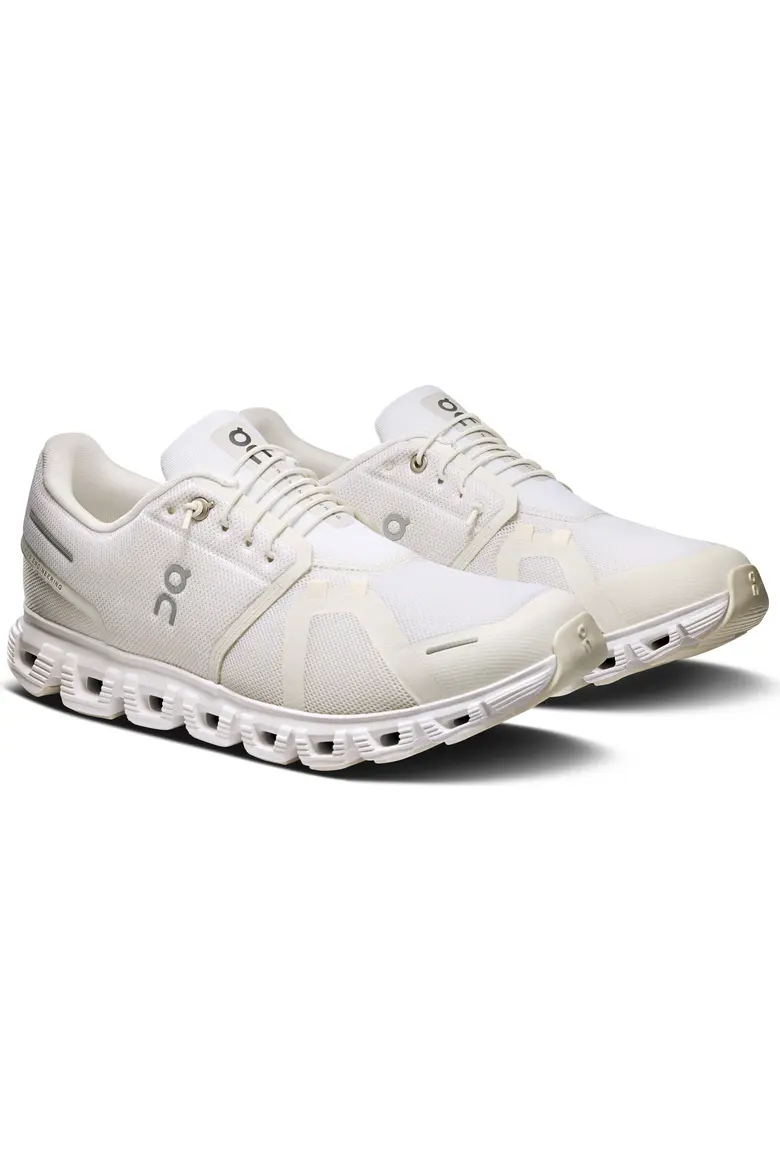 Cloud 6 Sneaker