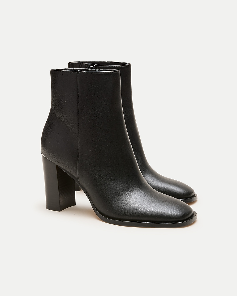 Carolyn boots in leather