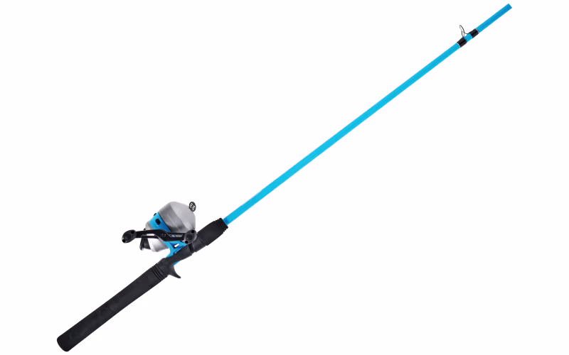 Zebco 33 Salt Fisher Spincast Combo
